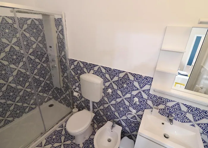 House Nike 4 Guests 度假居