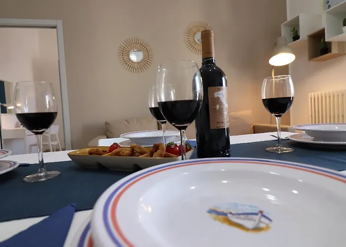 House Nike 4 Guests 奥特朗托