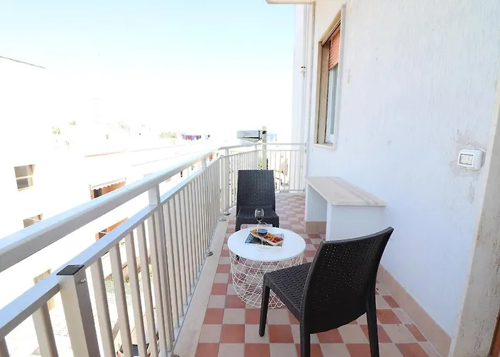 House Nike 4 Guests 度假居