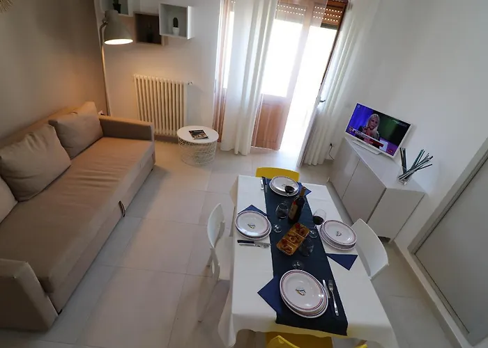 House Nike 4 Guests * Otranto