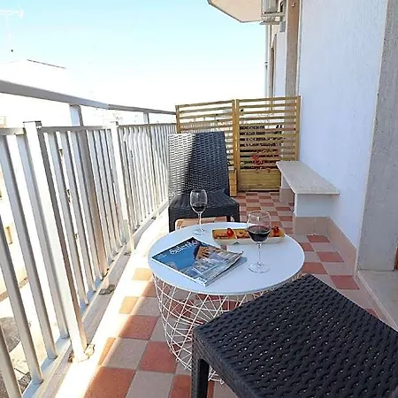 House Nike 4 Guests * Otranto