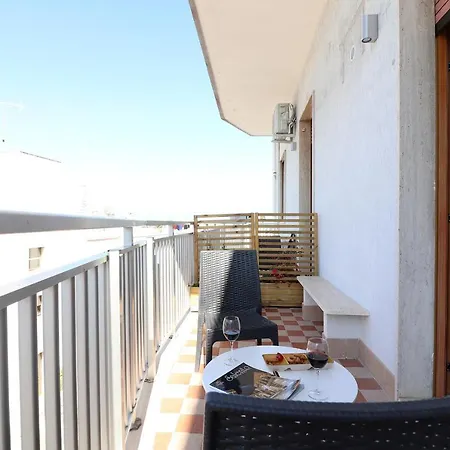 House Nike 4 Guests Casa de Férias