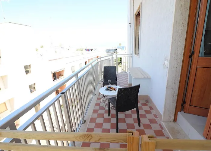 House Nike 4 Guests بيت للعطل